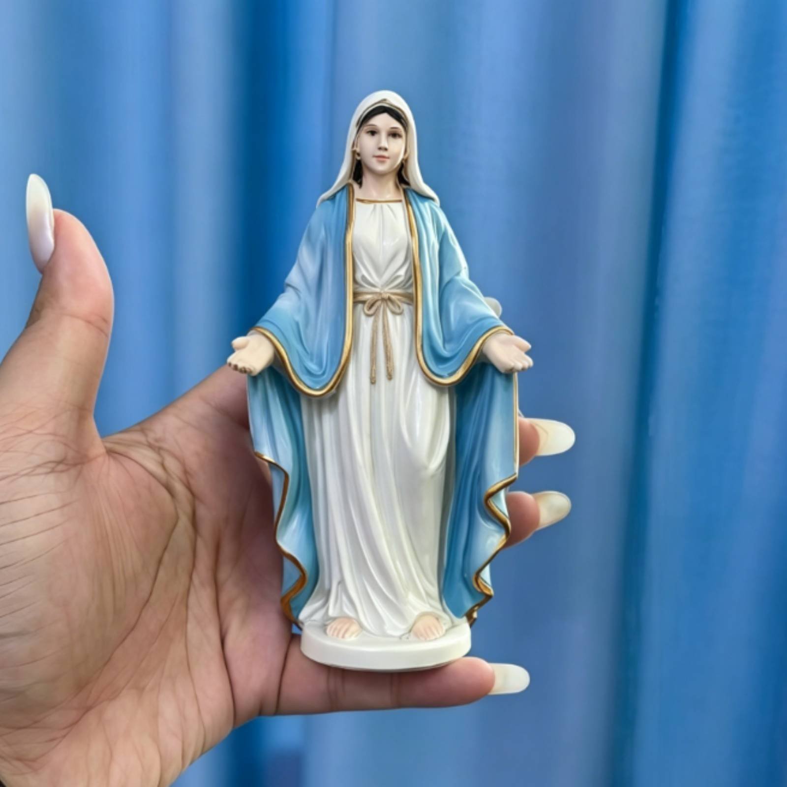 Female Resin Statue Special Ed - đánh giá và giá Resin Art Design